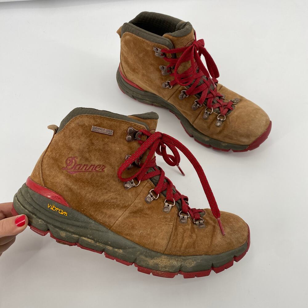 Danner Mountain 600 Hiking Boots